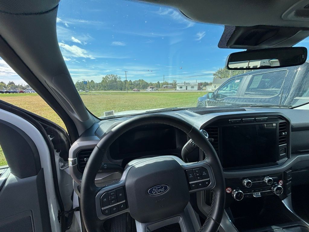 2024 Ford F-150 XLT - 2