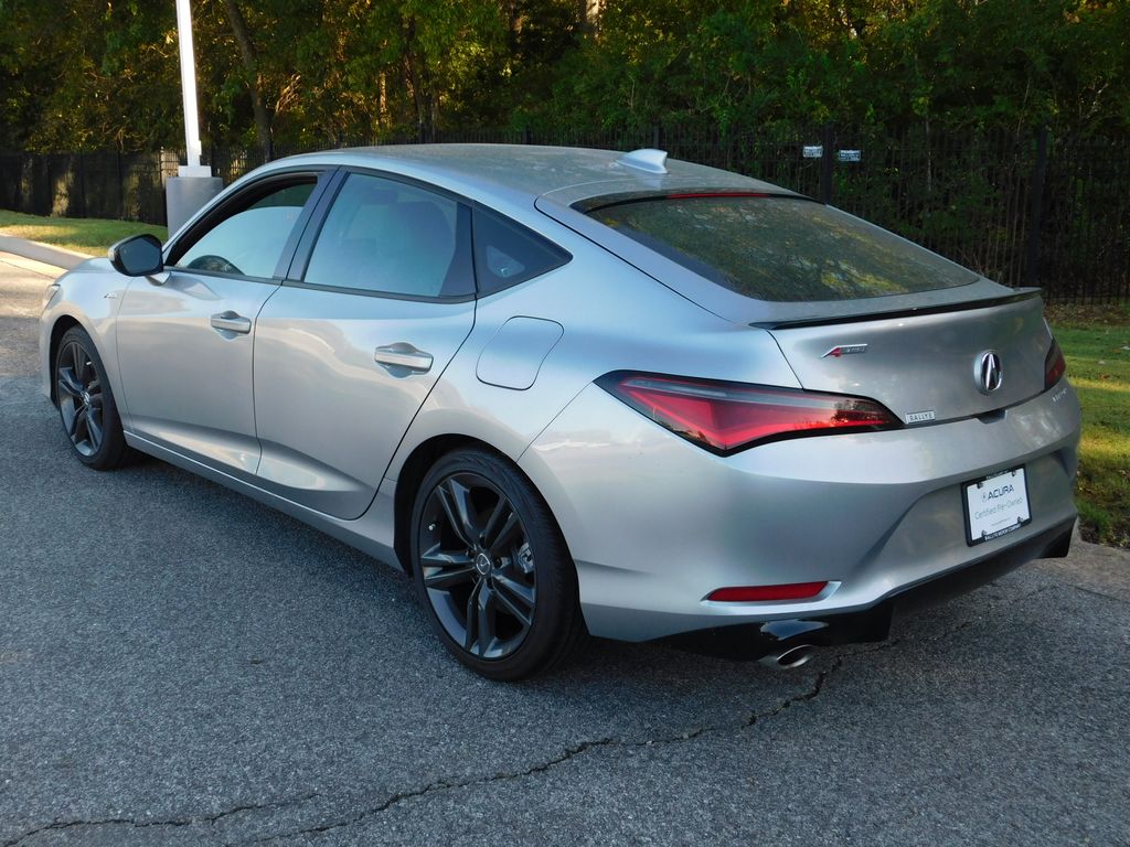 Thumbnail: 2023 Acura Integra - 10
