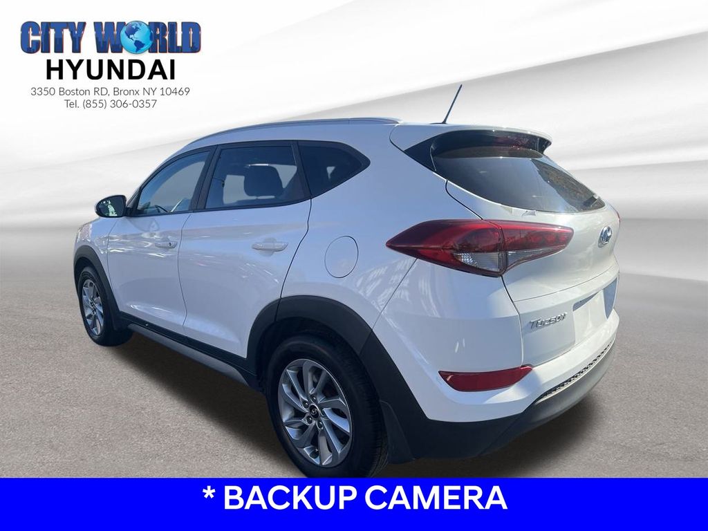 2017 Hyundai Tucson SE 3