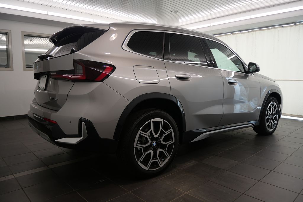 2024 BMW X1 xDrive28i 6