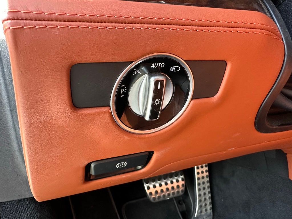 Thumbnail: 2017 Mercedes-Benz SL-Class - 20
