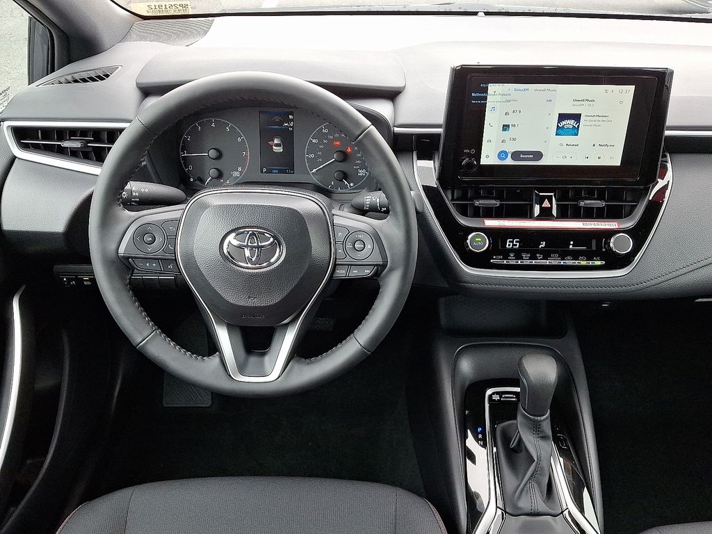 Thumbnail: 2025 Toyota Corolla - 12