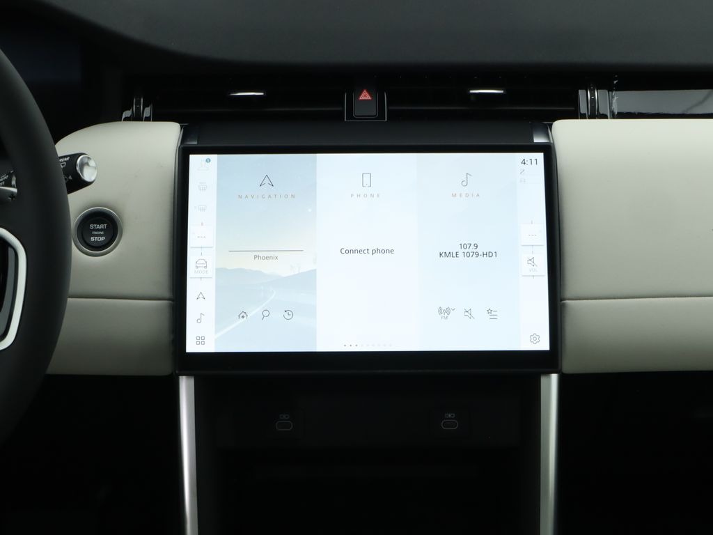 Thumbnail: 2024 Land Rover Discovery Sport - 14