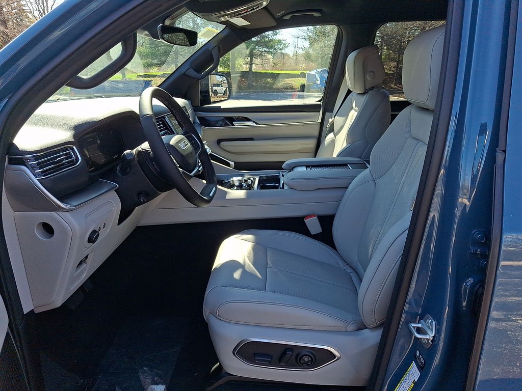New 2026 Jeep Grand Wagoneer L SUV
