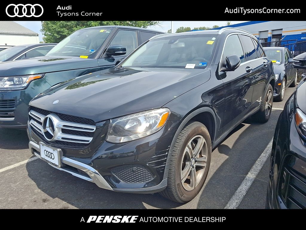 2016 Mercedes-Benz GLC 300 -
                  Vienna, VA