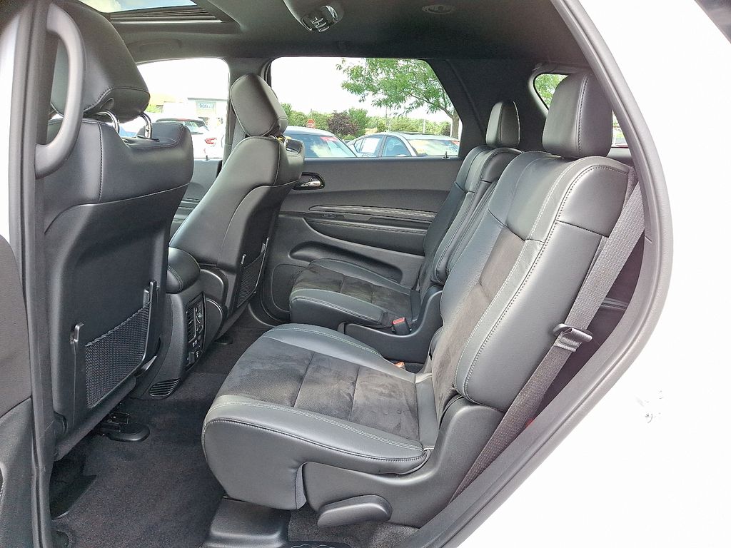 Thumbnail: 2022 Dodge Durango - 10
