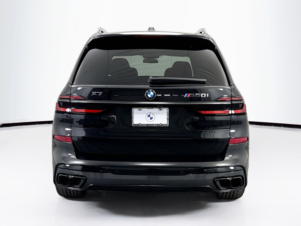 Thumbnail: 2026 BMW X7 - 6