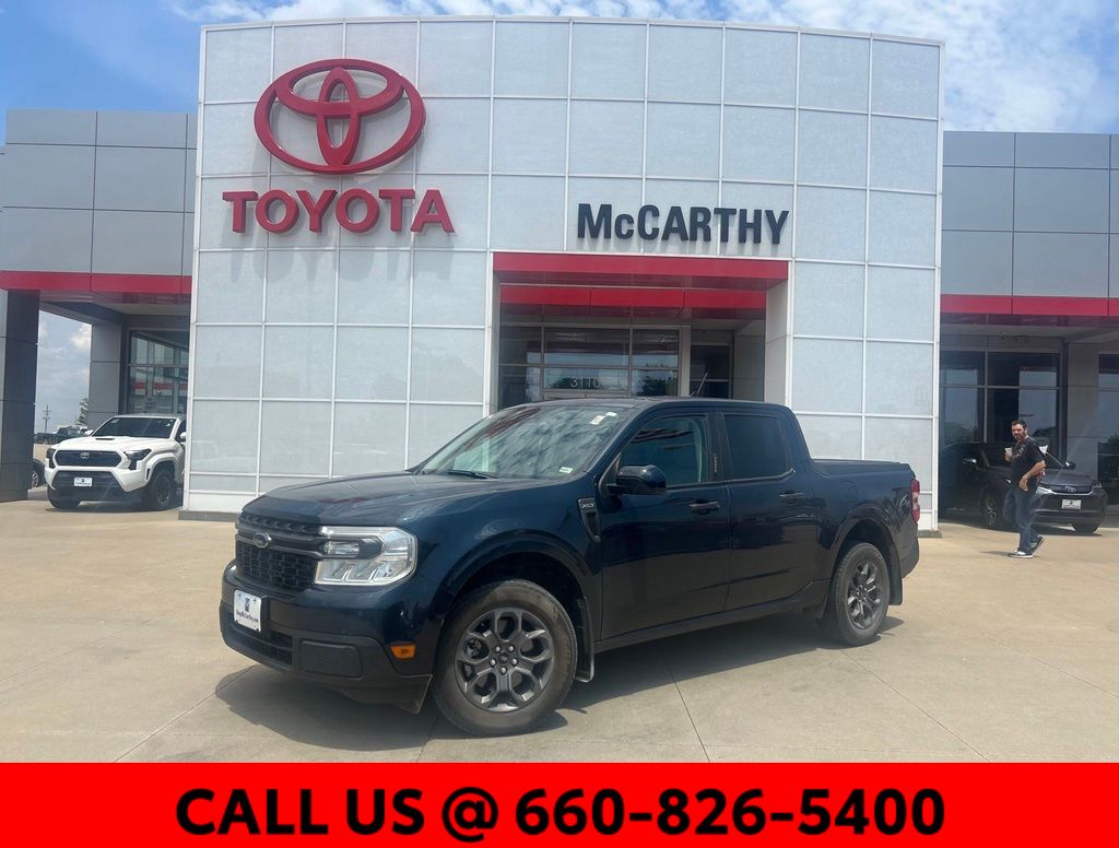 Blue 2022 Ford Maverick Pickup Truck Front-Wheel Drive 8-Speed Automatic