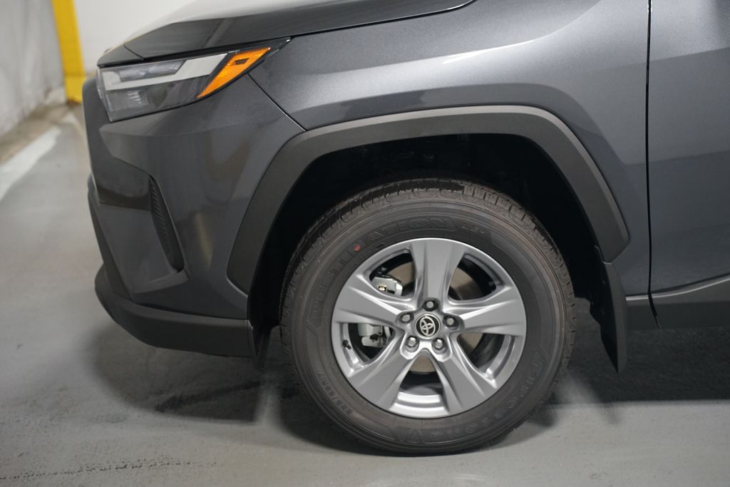 Thumbnail: 2025 Toyota RAV4 - 5
