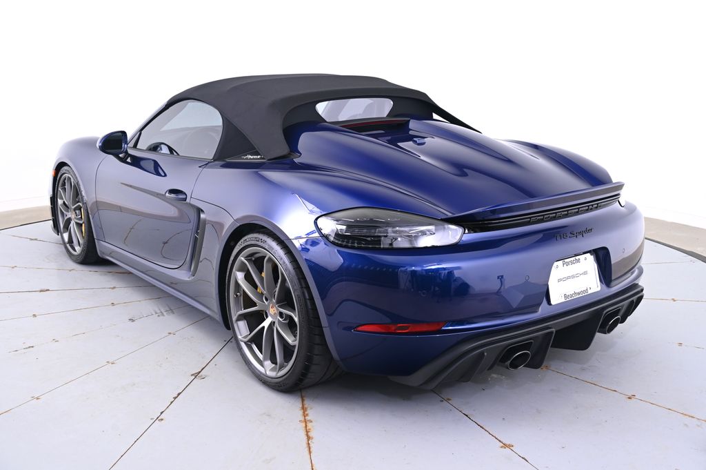 2022 Porsche   13