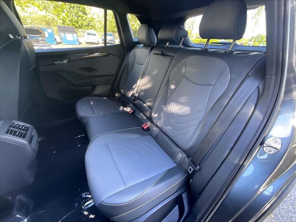 2026 Volkswagen Tiguan — photo 14