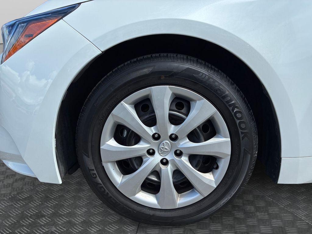 Used Car 2025 Toyota Corolla  Le For Sale Under $25,000 In Austin, Texas