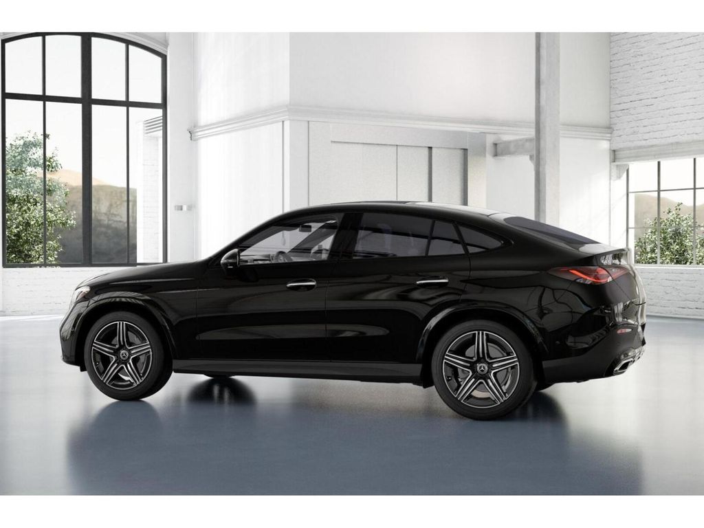 Thumbnail: 2026 Mercedes-Benz GLC - 32
