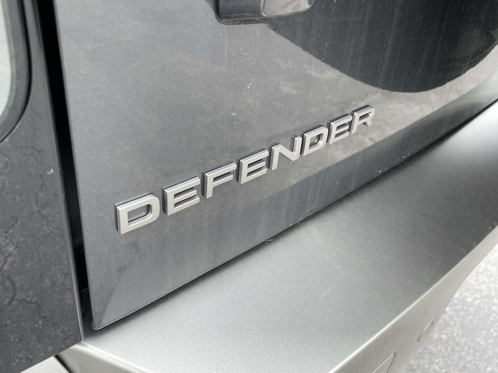 New 2026 Gray Land Rover S image 8