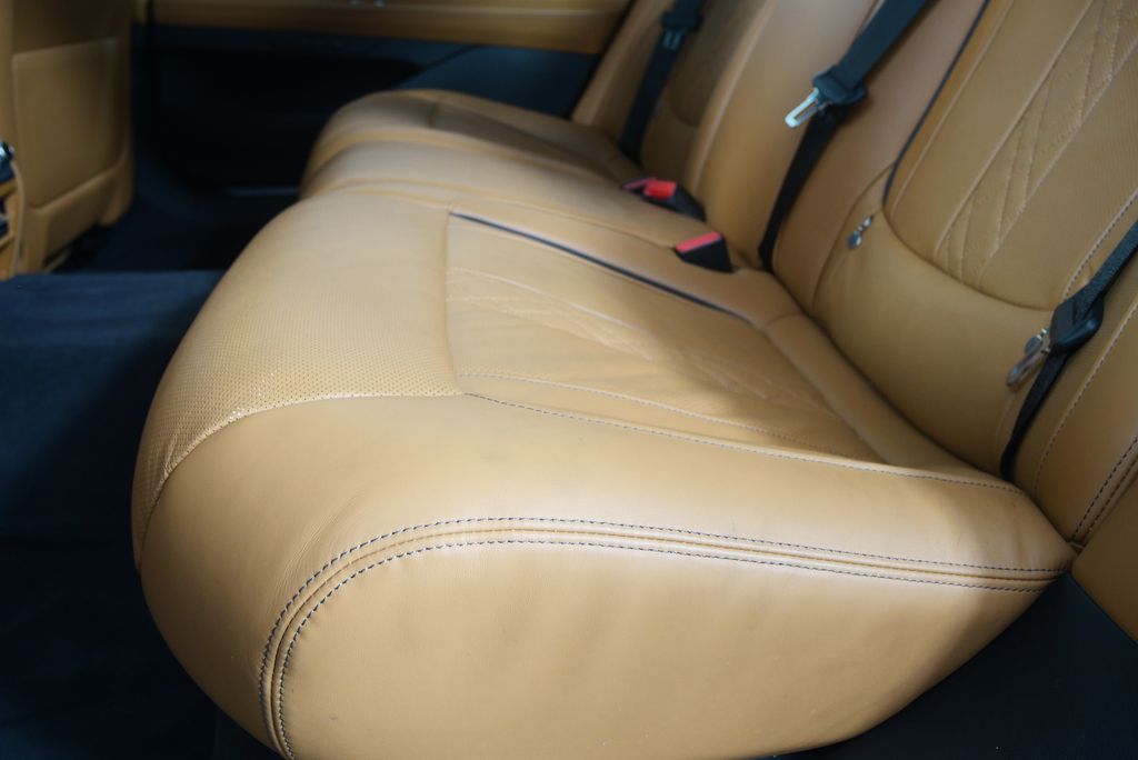 Thumbnail: 2022 BMW 7 Series - 14