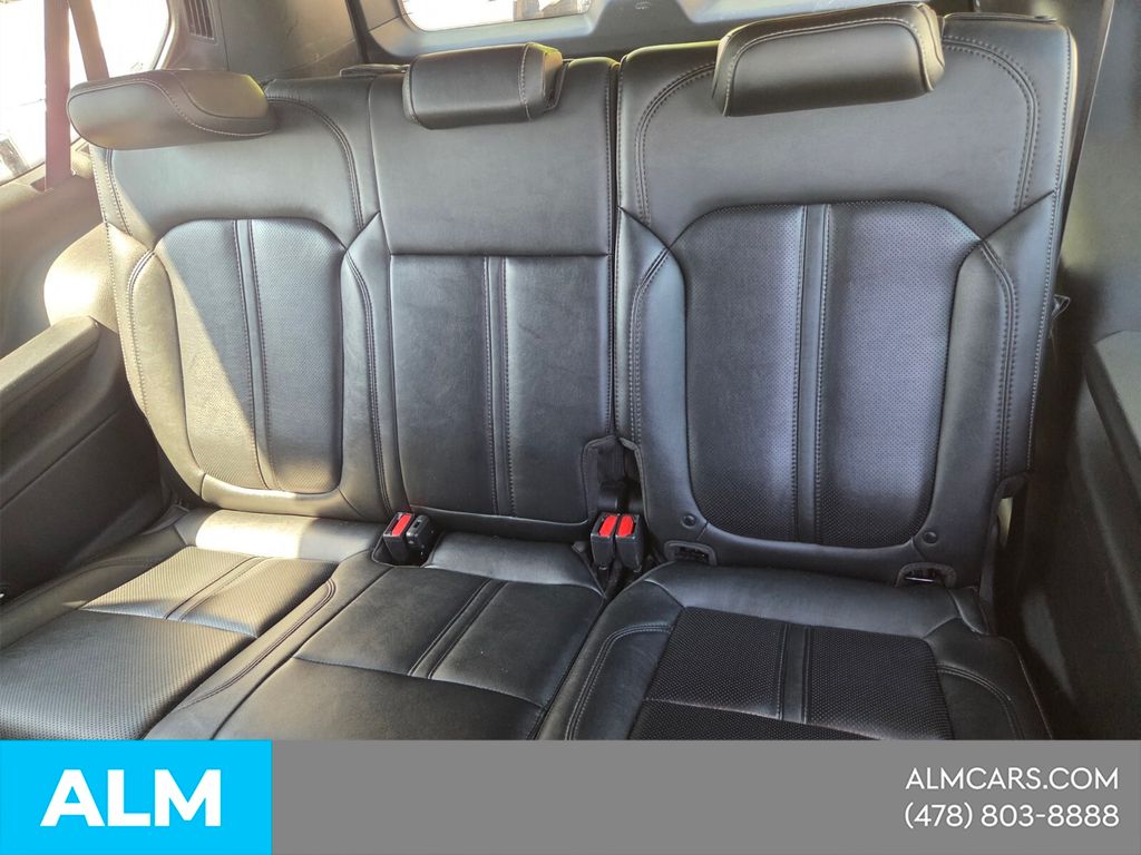 Used 2023 Black Jeep Series II image 8
