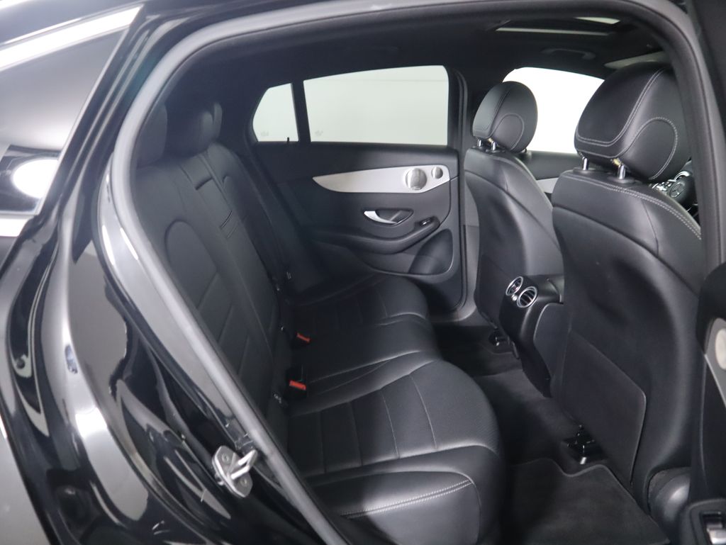 Thumbnail: 2021 Mercedes-Benz GLC - 22