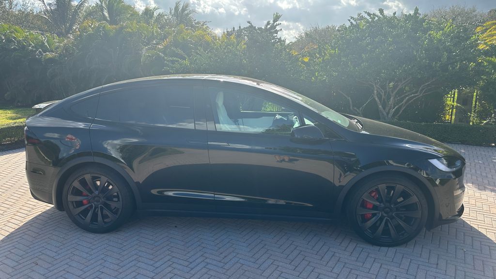 2025 Tesla Model X Plaid AWD