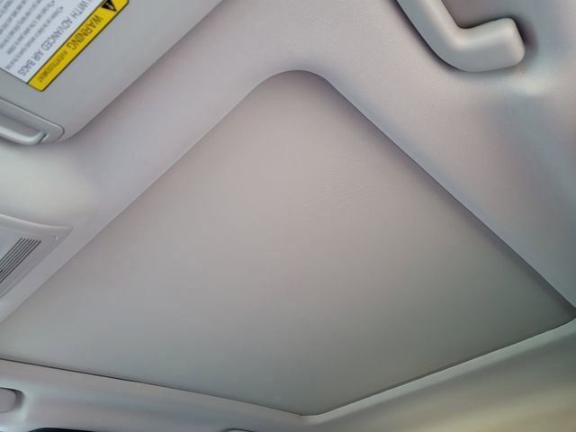 2026 Mazda CX-50 Premium - Photo 16