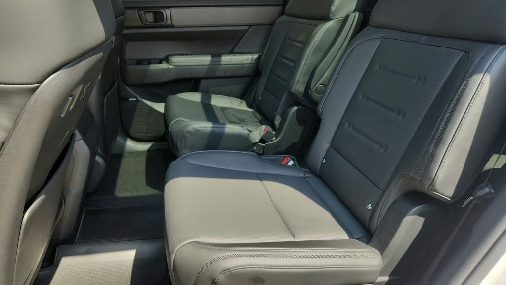 2025 Hyundai Santa Fe Hybrid