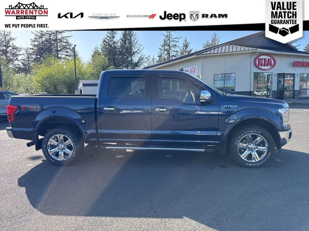 View vehicle photo 5