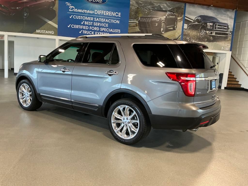 2013 Ford Explorer XLT photo