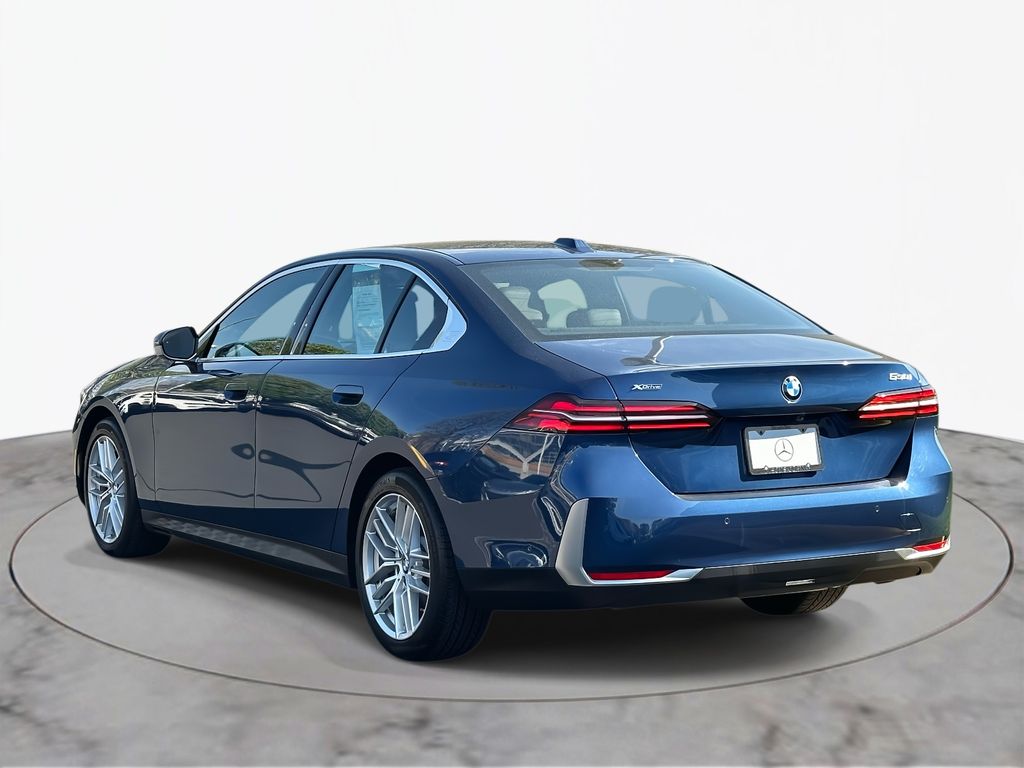 2024 BMW 5 Series 530i xDrive 5