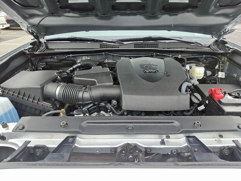 2023 Toyota Tacoma TRD Sport 28