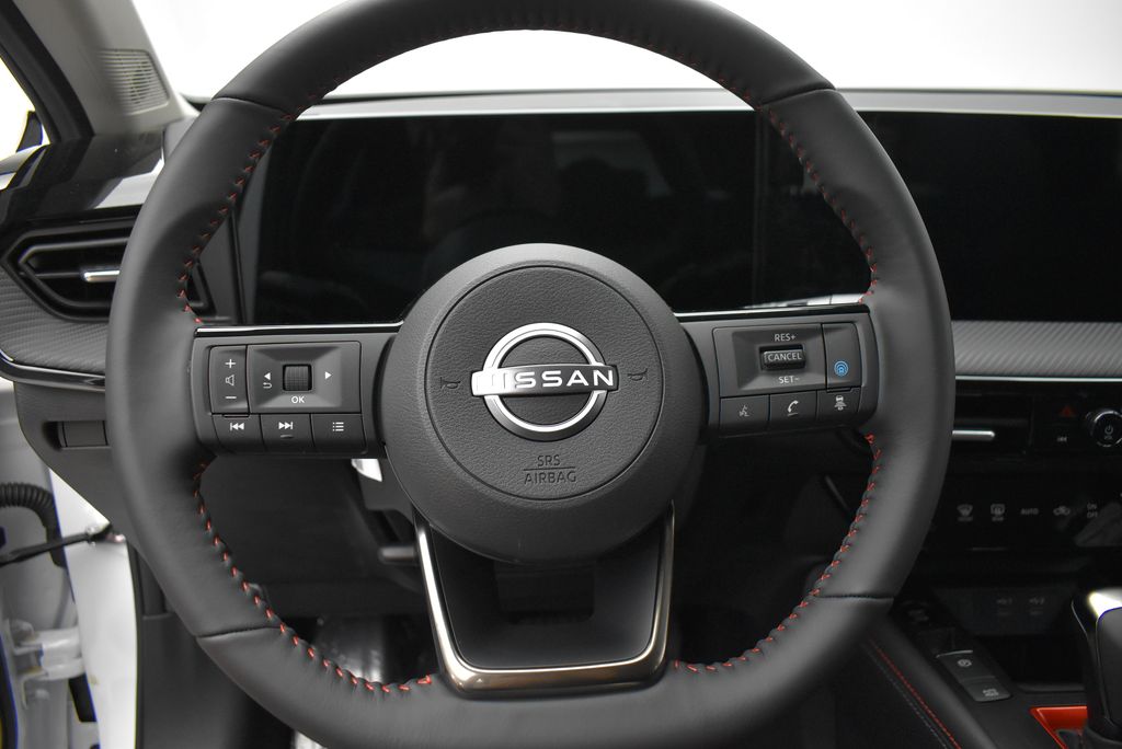 Thumbnail: 2026 Nissan Kicks - 16