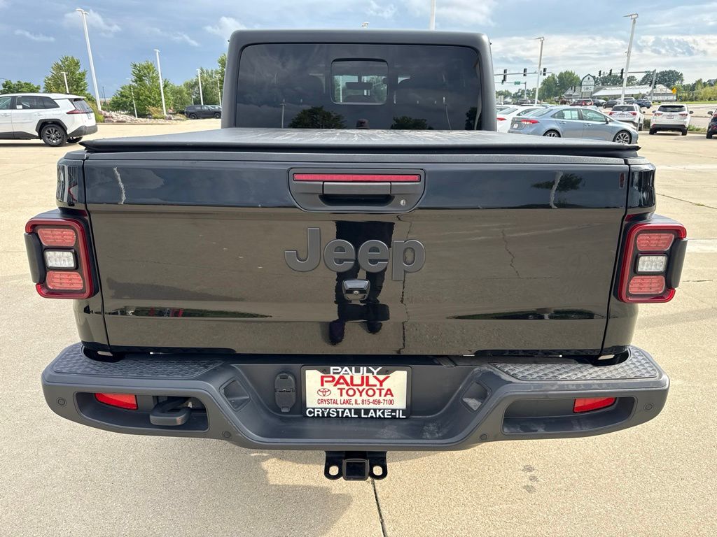 Used 2021 Jeep Gladiator Truck