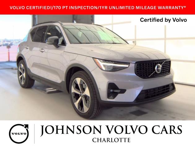 Aurora Silver 2026 Volvo XC40 B5 Plus AWD SUV / Crossover All-Wheel Drive Automatic