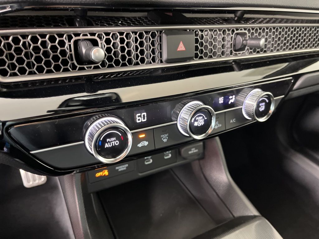 2025 Honda Civic Sport 29