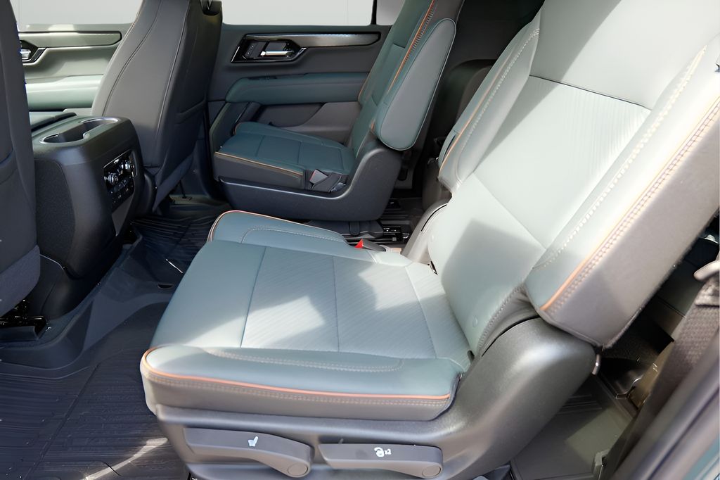 New 2026 Green GMC AT4 image 23