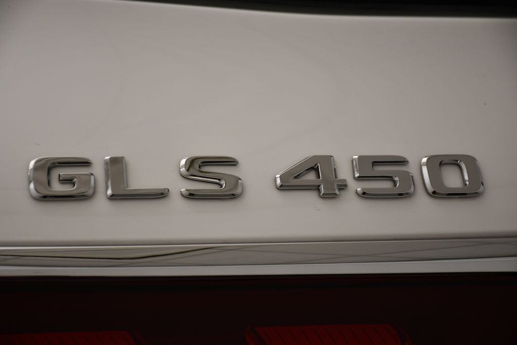 Thumbnail: 2026 Mercedes-Benz GLS - 9