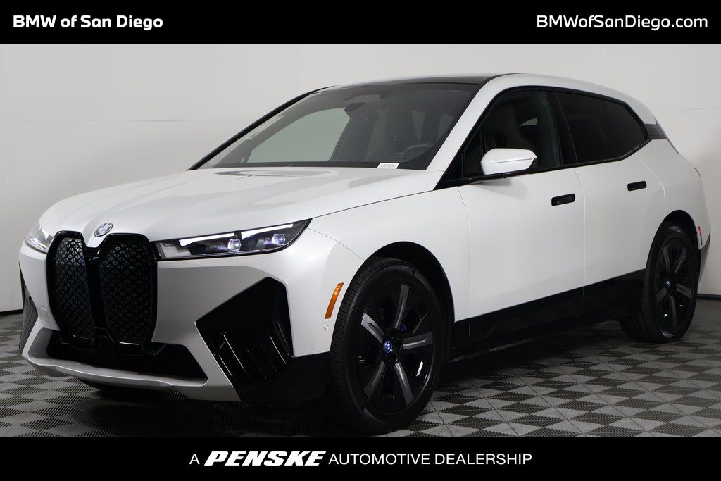 2025 BMW iX xDrive50 AWD