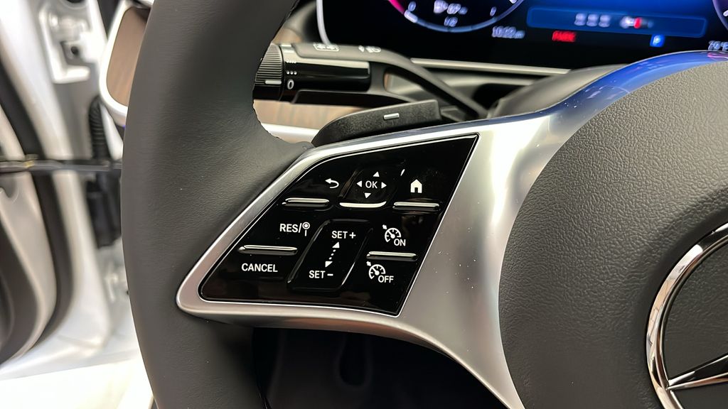 2025 Mercedes-Benz C-Class C 300 14