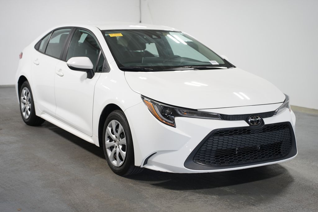 2020 Toyota Corolla LE 3
