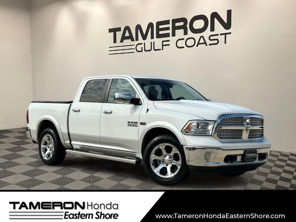 Bright White Clearcoat 2013 RAM 1500 Laramie Crew Cab 4WD Pickup Truck Four-Wheel Drive 8-Speed Automatic