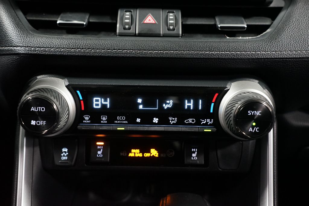 Thumbnail: 2024 Toyota RAV4 - 20