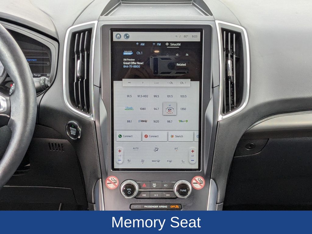 2022 Ford Edge Titanium