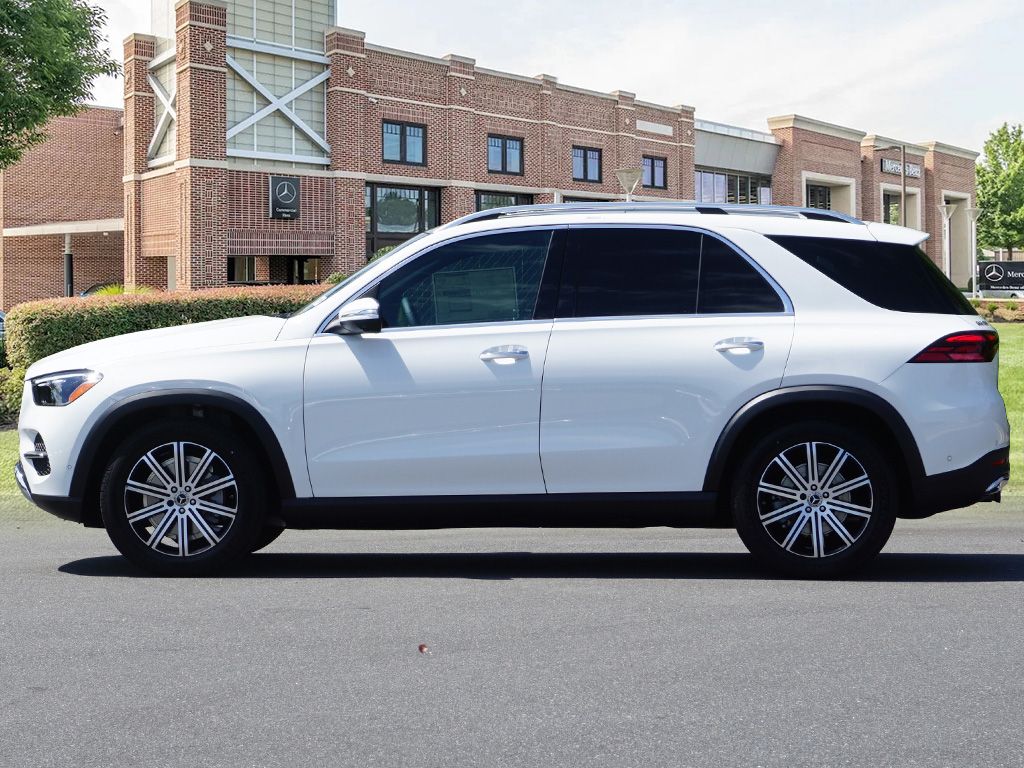 Thumbnail: 2026 Mercedes-Benz GLE - 8