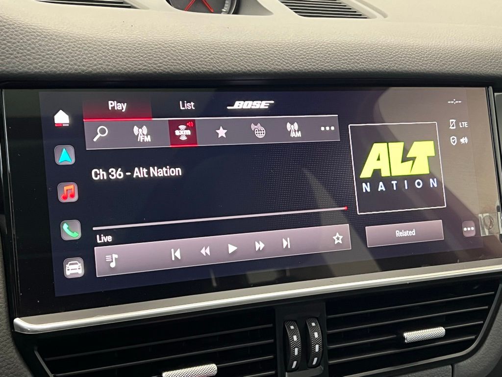 Thumbnail: 2023 Porsche Cayenne - 14