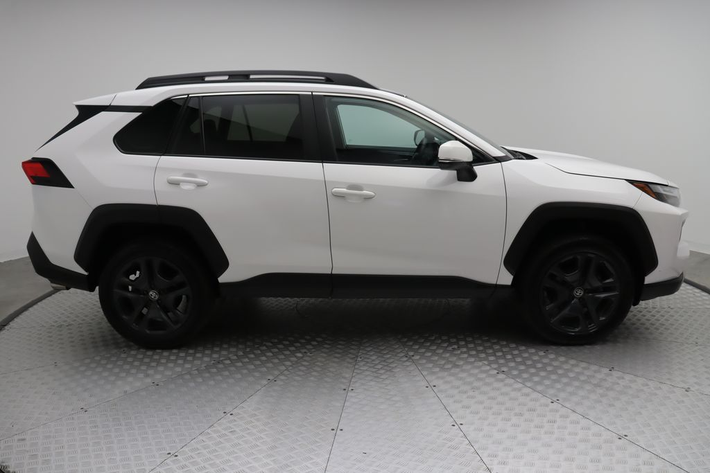 2024 Toyota RAV4 Adventure 7