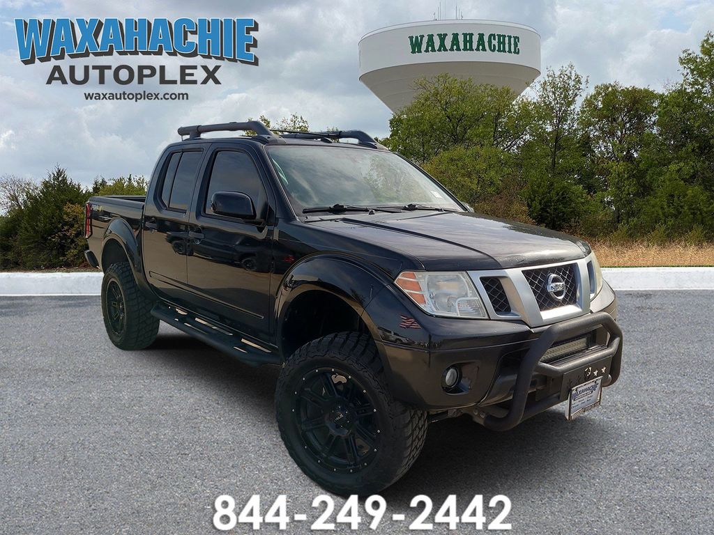 Gray (Magnetic Black) 2018 Nissan Frontier Pickup Truck Four-Wheel Drive 5-Speed Automatic Overdrive