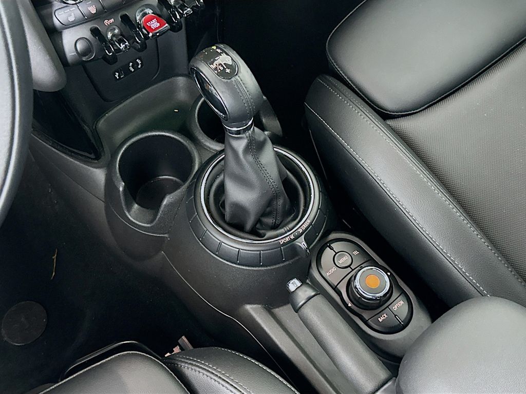 Thumbnail: 2016 MINI Cooper - 15