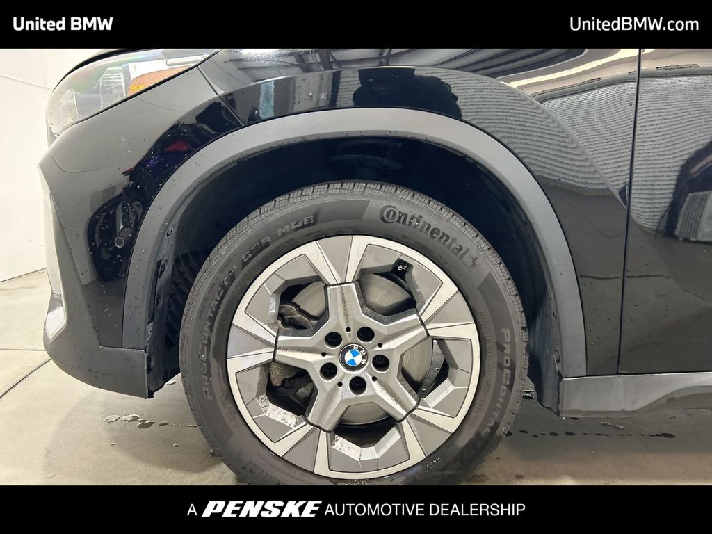 Thumbnail: 2023 BMW X1 - 10