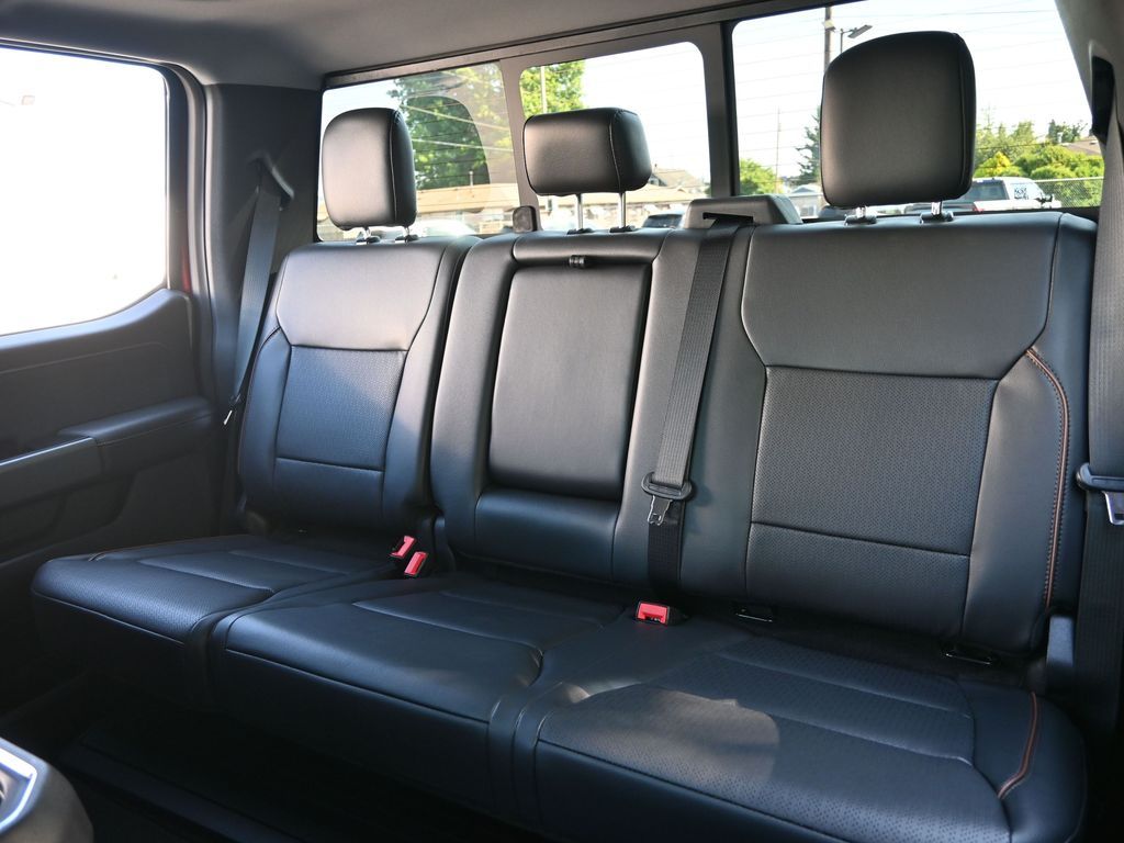 2025 Ford F-350 Super Duty Lariat