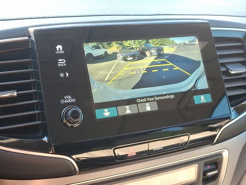 Thumbnail: 2020 Honda Pilot - 19