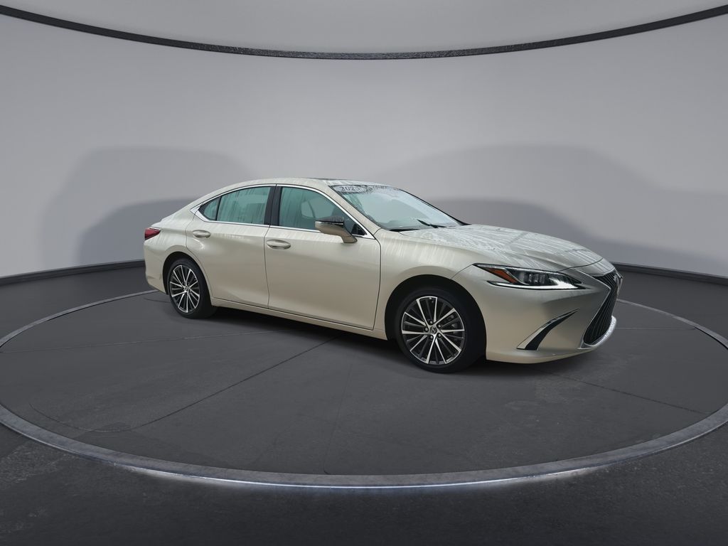 Thumbnail: 2025 Lexus ES - 2