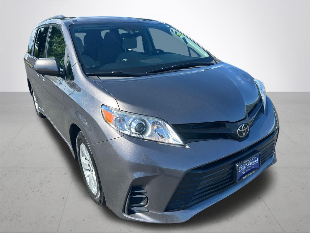2020 Toyota Sienna L